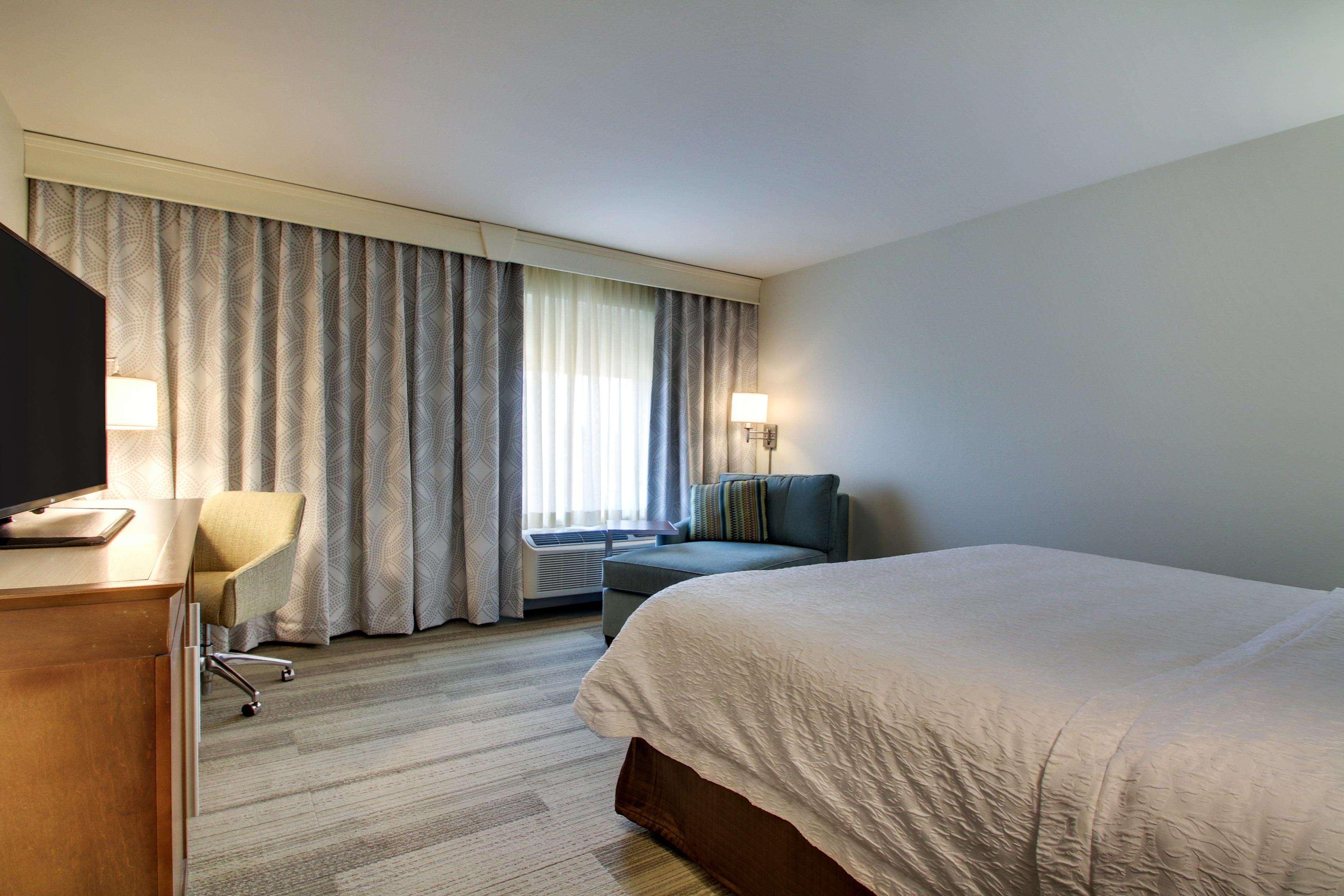 West Allis Hampton Inn & Suites Milwaukee West מראה חיצוני תמונה