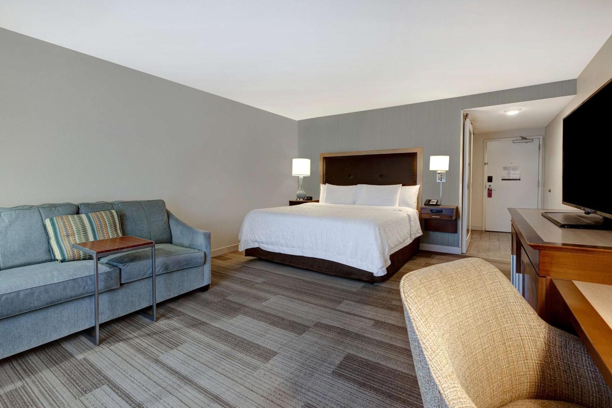 West Allis Hampton Inn & Suites Milwaukee West מראה חיצוני תמונה